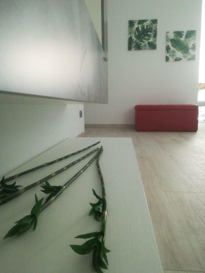 Feel At Home - Casa Alexandra Lovere Bagian luar foto