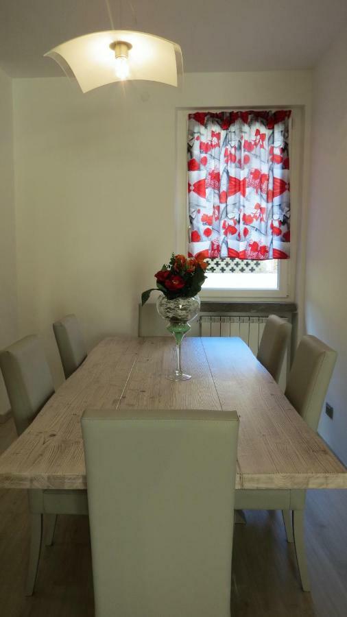 Feel At Home - Casa Alexandra Lovere Bagian luar foto