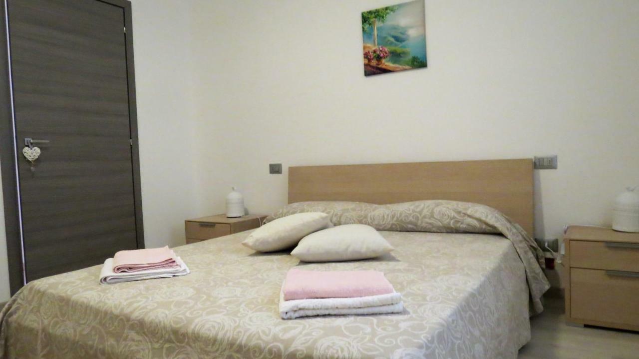 Feel At Home - Casa Alexandra Lovere Bagian luar foto
