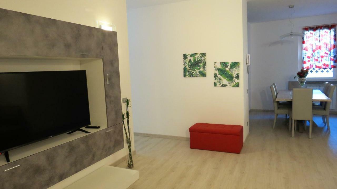 Feel At Home - Casa Alexandra Lovere Bagian luar foto